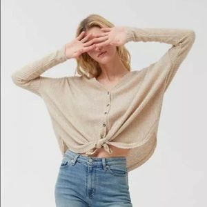 Urban Outfitters JoJo Thermal Henley! Sz. Small